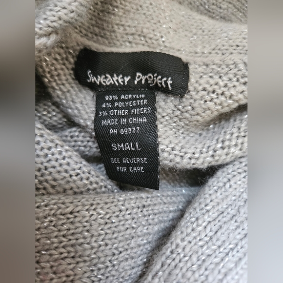 Silver shimmer cowl neck sweater size small - Picture 4 of 5